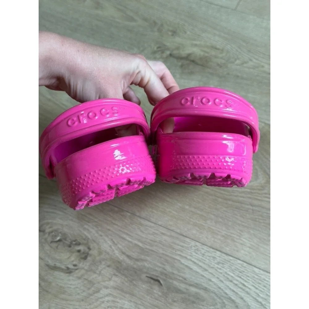CROCS really good